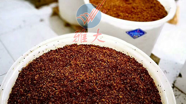 想用高粱釀酒設(shè)備釀出高品質(zhì)固態(tài)酒，離不開(kāi)低溫入窖