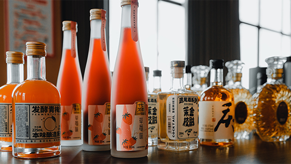 鮮果滯銷？分級利用：好果賣市場，次果做酒利潤翻倍