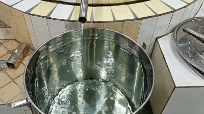 用釀酒設(shè)備白酒蒸的白酒度數(shù)太低？簡(jiǎn)單4招解決！