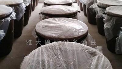 小型制酒設(shè)備：白酒的香氣是自然發(fā)酵而來，還是靠添加香精香料？