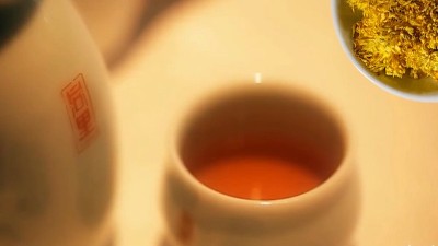 菊花酒怎么做？雅大釀酒設(shè)備教你釀造菊花糯米酒！