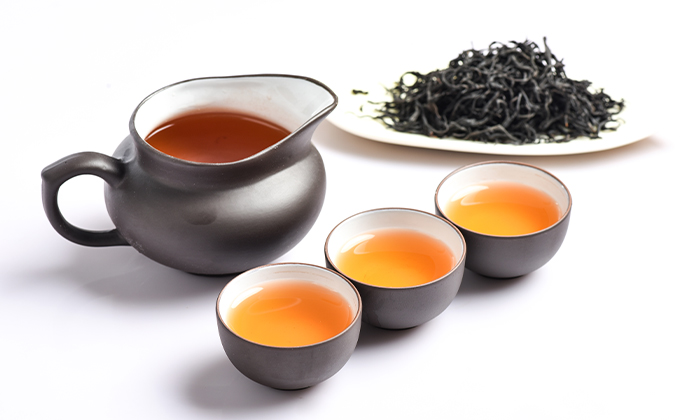 10.15茶雖然可迅速發(fā)揮利尿作用，但卻不利于解酒