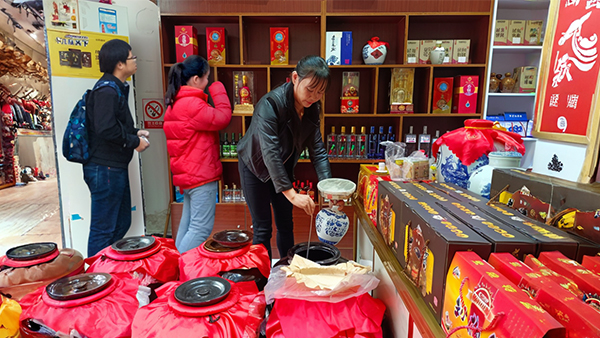 為什么這么多人喜歡喝白酒釀酒設備釀造的清香型白酒？